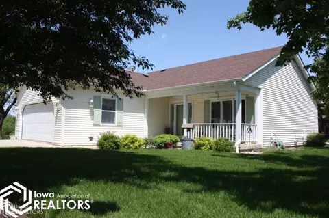 1507 Oak Ct, Hampton, IA 50441 photo 1