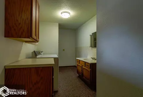 104 8th St NW, Hampton, IA 50441 photo 8