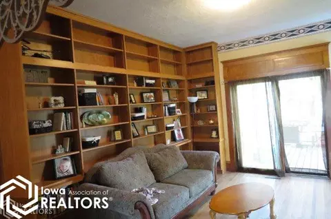 604 4th St NE, Hampton, IA 50441 photo 7