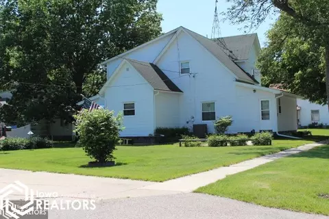 220 3rd Ave SW, Hampton, IA 50441 photo 1