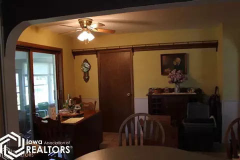 220 3rd Ave SW, Hampton, IA 50441 photo 7