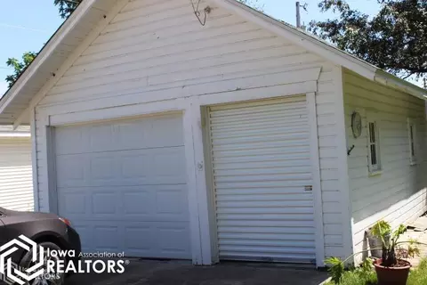 220 3rd Ave SW, Hampton, IA 50441 photo 5