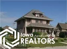 910 12th St, Eldora, IA 50627 photo 1