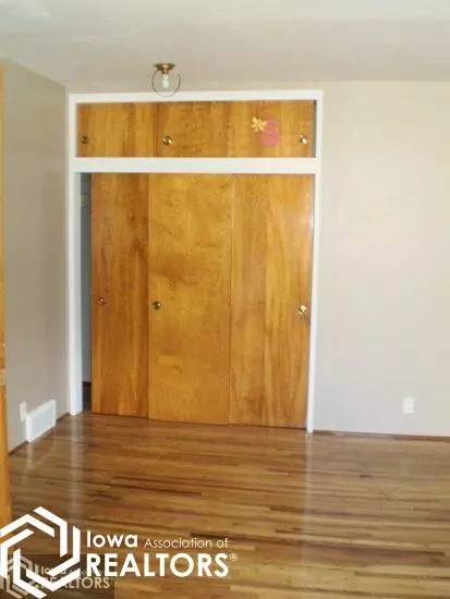 203 4th Ave Dr NE, Hampton, IA 50441 photo 9