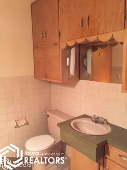 203 4th Ave Dr NE, Hampton, IA 50441 photo 10