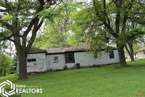 608 2nd St SE, Hampton, IA 50441 photo 2