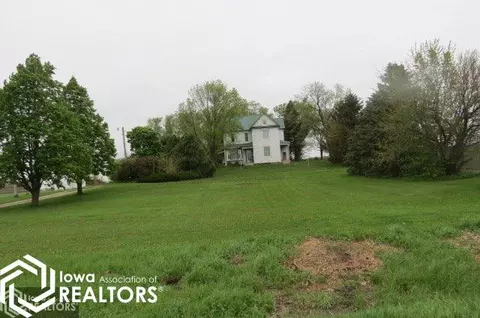 892 140th St, Hampton, IA 50441 photo 2