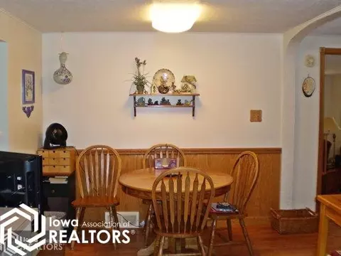215 4th St NW, Hampton, IA 50441 photo 10