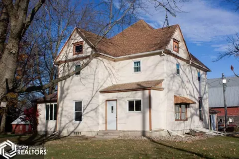 1388 140th St, Hampton, IA 50441 photo 2