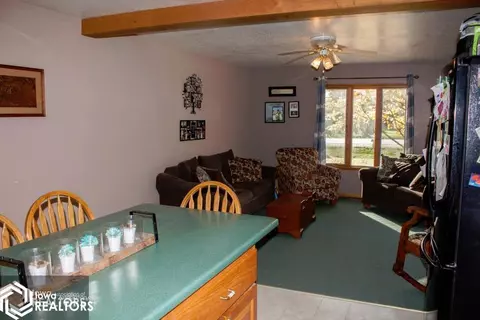 1388 140th St, Hampton, IA 50441 photo 5