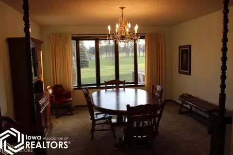 201 17th Ave NE, Hampton, IA 50441 photo 7