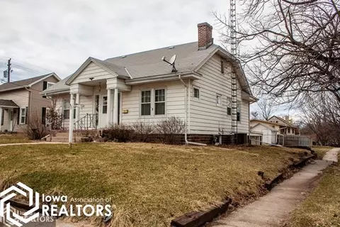 3 3rd Ave NW, Hampton, IA 50441 photo 2