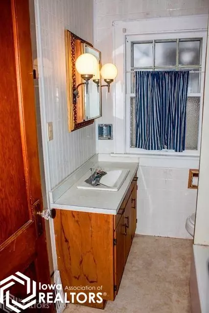 3 3rd Ave NW, Hampton, IA 50441 photo 12