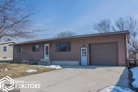 309 9th St NW, Hampton, IA 50441 photo 1