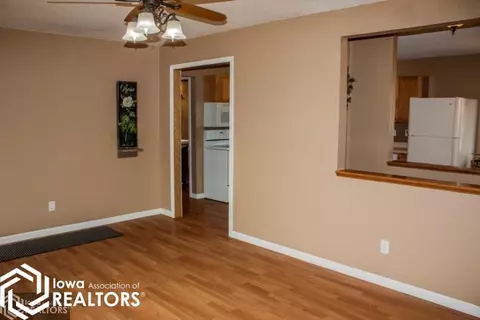 309 9th St NW, Hampton, IA 50441 photo 10