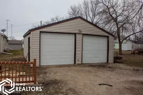 521 4th Ave SW, Hampton, IA 50441 photo 11