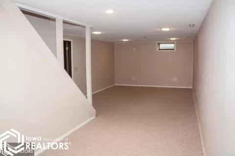 927 2nd St NE, Hampton, IA 50441 photo 12