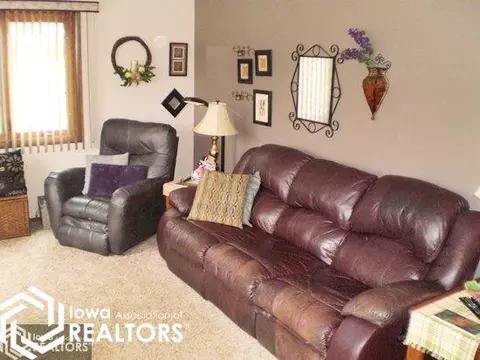 716 3rd Ave SE, Hampton, IA 50441 photo 16