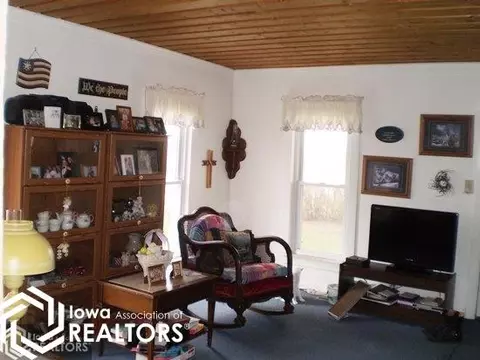 1146 190 St, Hampton, IA 50441 photo 4