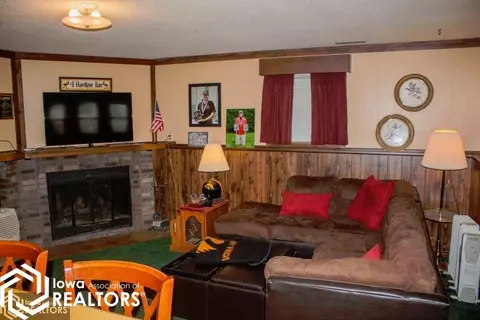1645 Dorell Dr, Hampton, IA 50441 photo 22