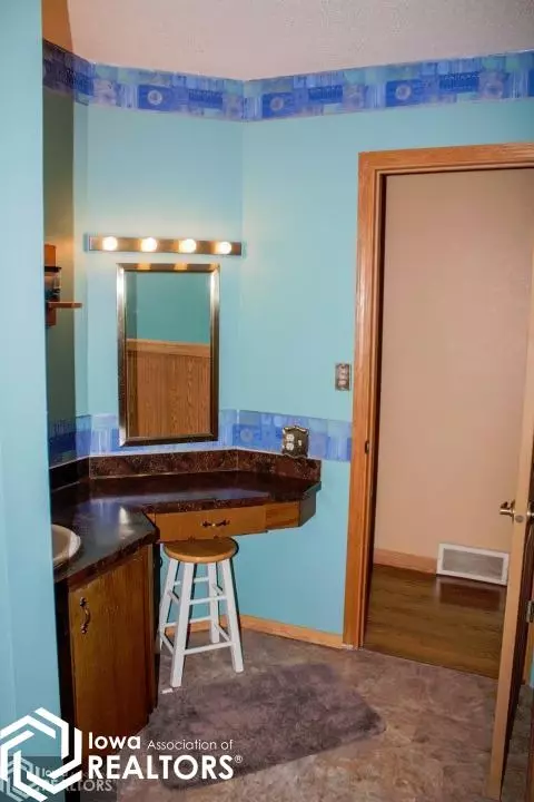 1645 Dorell Dr, Hampton, IA 50441 photo 19