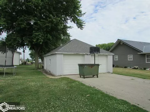 205 2nd St, Bode, IA 50519 photo 6