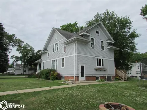 205 2nd St, Bode, IA 50519 photo 4