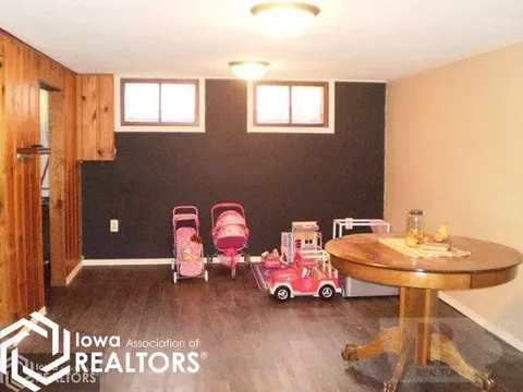 715 3rd Ave SE, Hampton, IA 50441 photo 17