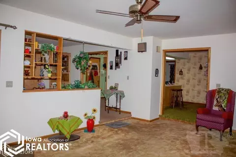 602 7th Ave NE, Hampton, IA 50441 photo 4