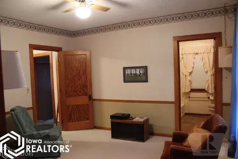 971 130th St, Hampton, IA 50441 photo 9