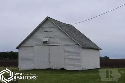 971 130th St, Hampton, IA 50441 photo 4