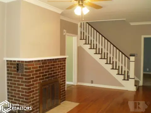 219 2nd Ave SE, Hampton, IA 50441 photo 9