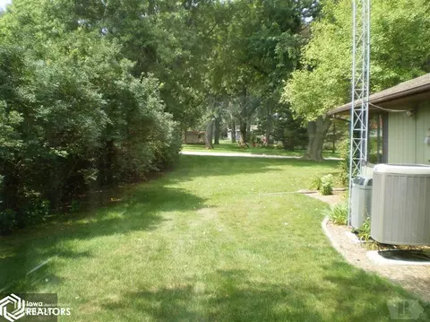 321 18th Ave NE, Hampton, IA 50441 photo 51