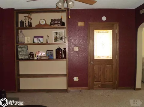 221 3rd St SE, Hampton, IA 50441 photo 14