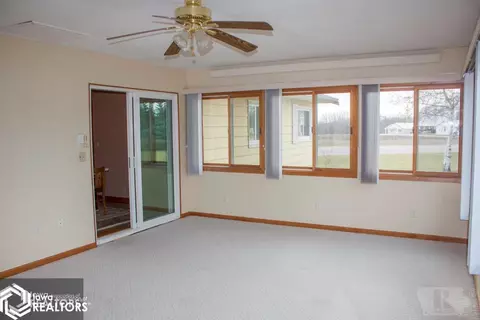 4 Windsor Blvd, Hampton, IA 50441 photo 10
