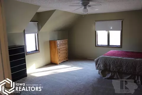 1041 130th St, Hampton, IA 50441 photo 16