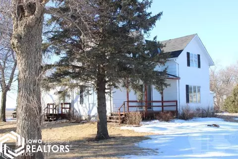 1041 130th St, Hampton, IA 50441 photo 3