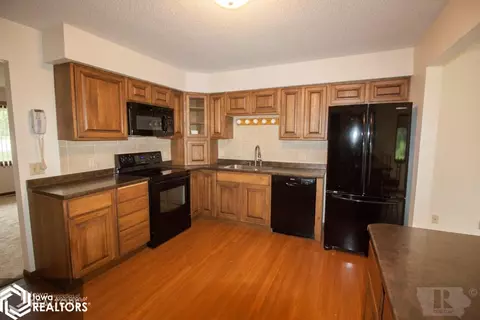 1651 Dorell Dr, Hampton, IA 50441 photo 5