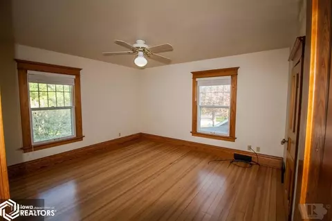 415 2nd St SE, Hampton, IA 50441 photo 22