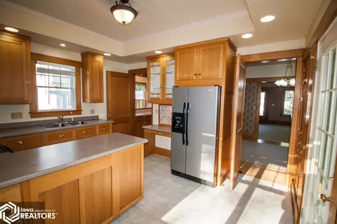 415 2nd St SE, Hampton, IA 50441 photo 6