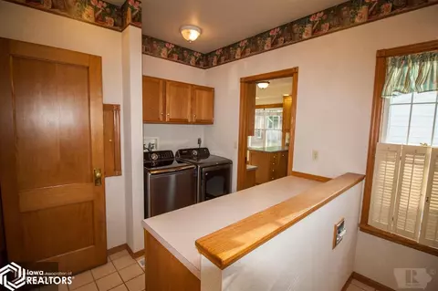 415 2nd St SE, Hampton, IA 50441 photo 14