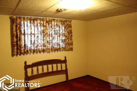 1304 80th St, Hampton, IA 50441 photo 10