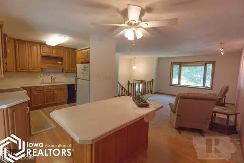 116 7th St SW, Hampton, IA 50441 photo 6