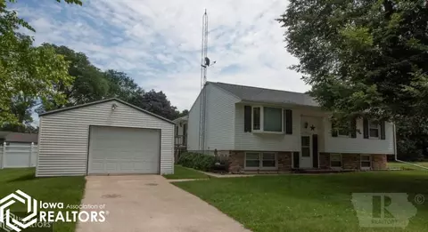 116 7th St SW, Hampton, IA 50441 photo 1