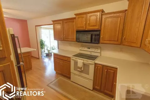 116 7th St SW, Hampton, IA 50441 photo 11
