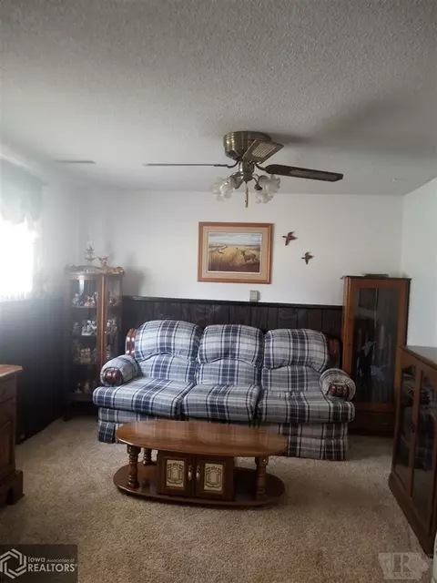 319 9th Pl NW, Hampton, IA 50441 photo 16