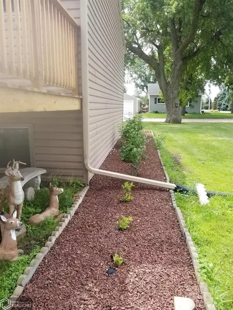 319 9th Pl NW, Hampton, IA 50441 photo 6