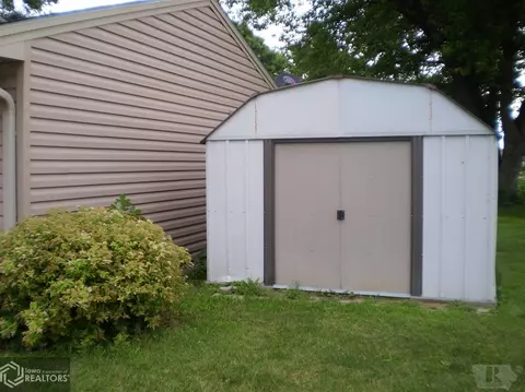 319 9th Pl NW, Hampton, IA 50441 photo 21