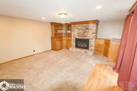 25 18th Ave NE, Hampton, IA 50441 photo 28