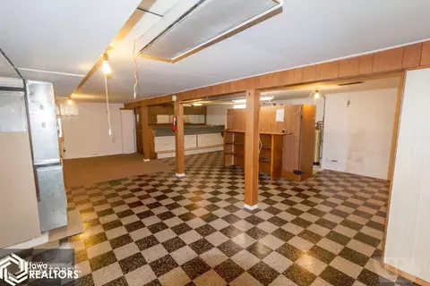 203 3rd Ave NW, Hampton, IA 50441 photo 18